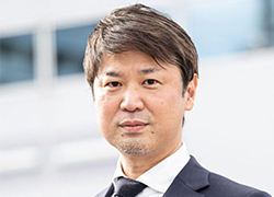 上坂　理／事業統括
